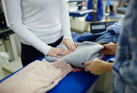 New York, Cleaning, Wash & Fold Laundry In Des Plaines, IL | Fast & Reliable Service