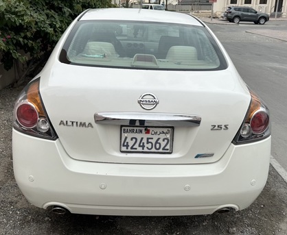 Manama, Vehicles, Cars & Trucks , BHD 1950,  Nissan Altima,  2012,  Automatic,  89500 KM,