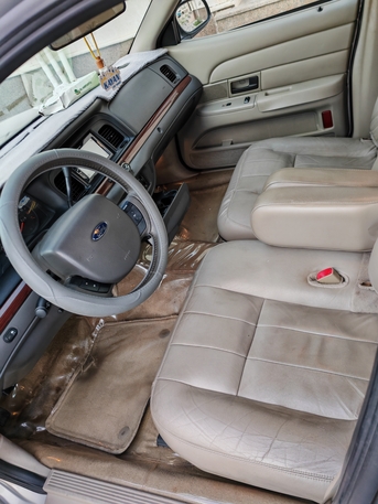 Riyadh, Vehicles, Cars & Trucks , SAR 38000,  Ford Crown Victoria,  2011,  Automatic,  174000 KM,    For Sale