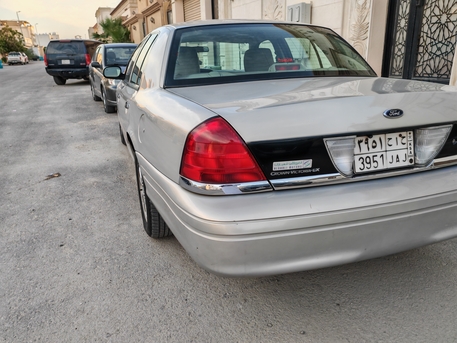 Riyadh, Vehicles, Cars & Trucks , SAR 38000,  Ford Crown Victoria,  2011,  Automatic,  174000 KM,    For Sale
