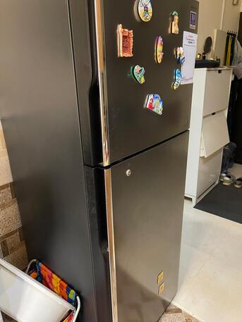 Jeddah, Appliances, SAR 1000,  Hitachi Refrigerator-Freezer (Dec 2024) - Like New!