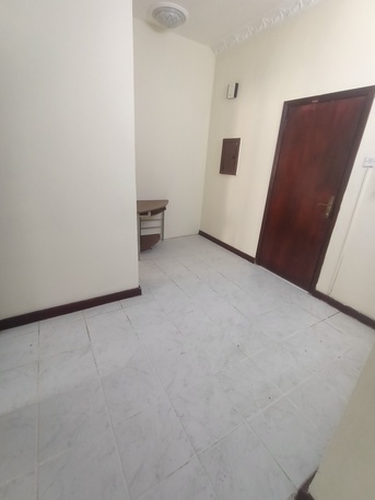 Gudaibiya, Apartments, Flats, Houses & Villas, BHD 190/month,  2 BR,  2 Bedroom 1 Bathroom Flat For Rent In Gudaibiya With Electricity *35529070