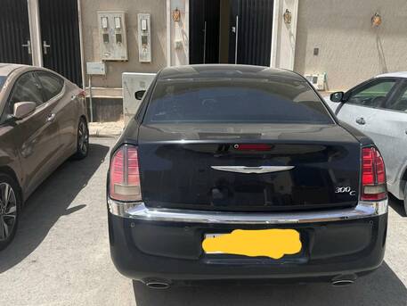Riyadh, Vehicles, Cars & Trucks , SAR 60000,  Chrysler C300 V8,  2013,  Automatic,  327436 KM,  Chrysler C300  (V8)Full Option For Sale