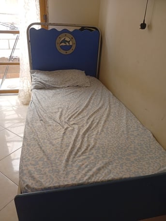 Jeddah, Furniture, SAR 300,  Bed And Study Table