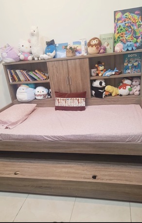 Riyadh, Furniture, SAR 1000,  Bed Set+ Chairs+ House Hold