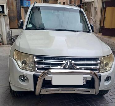 Manama City Centre, Vehicles, Cars & Trucks , BHD 2200,  Mitsubishi Pajero,  2010,  Automatic,  150000 KM,  This   Has Been Carefully Maintained And Runs Great.