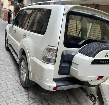 Manama City Centre, Vehicles, Cars & Trucks , BHD 2200,  Mitsubishi Pajero,  2010,  Automatic,  150000 KM,  This   Has Been Carefully Maintained And Runs Great.