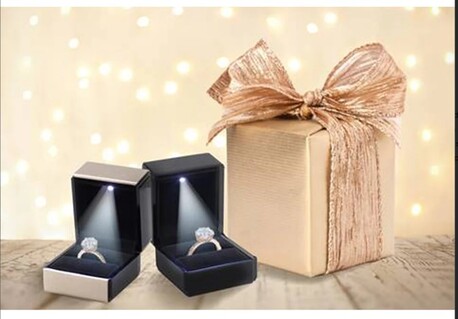 New York, Jewelry, USD 5,  Square LED Ring Box &ndash; Luxury Light-Up Jewelry Box For Proposals