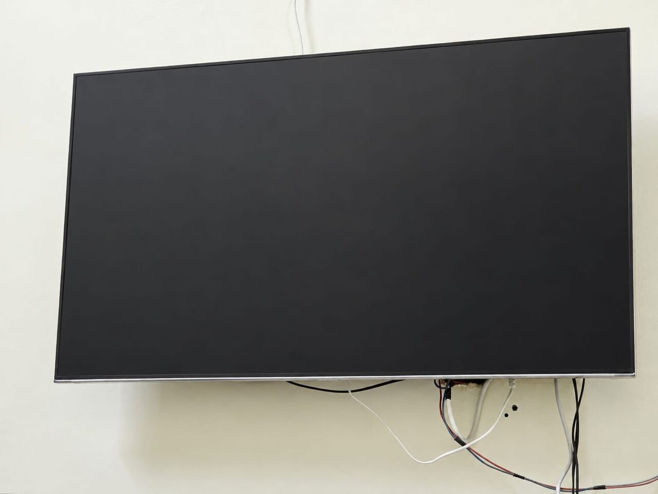 Hara, Electronics, SAR 650,  Smart TV 46