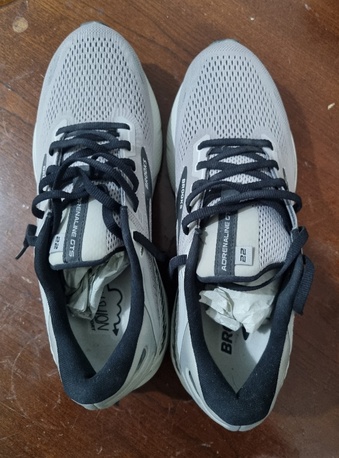 Jeddah, Sporting Goods, SAR 250,  New Brooks Shoe