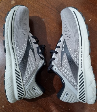 Jeddah, Sporting Goods, SAR 250,  New Brooks Shoe