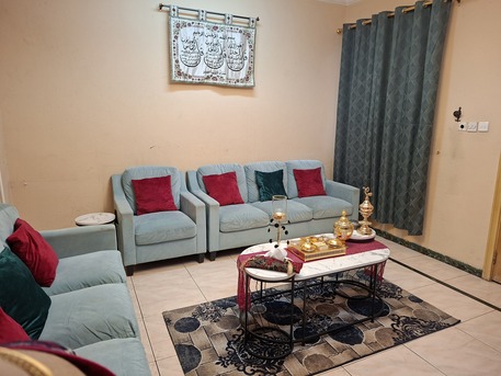 Riyadh, Furniture, SAR 900,  7 Seater Sofa Set With One Centre Table And 4 Side Table