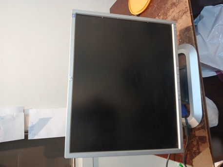 Riyadh, Computers, SAR 150,  2 MONITORS FOR SALE