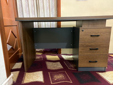 Riyadh, Furniture, SAR 330,  Study  Table