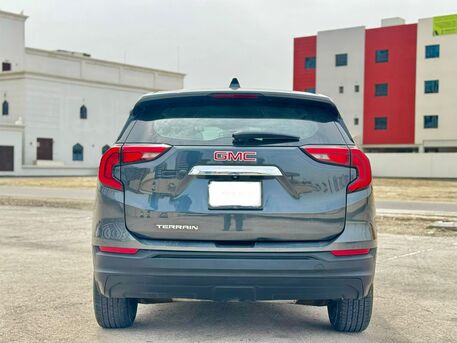 Manama, Vehicles, Cars & Trucks , BHD 3900,  Gmc Terrain,  2019,  Automatic,  99000 KM,  Agency Service