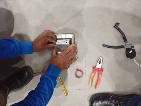 Manama, Appliance Repair, Electrician