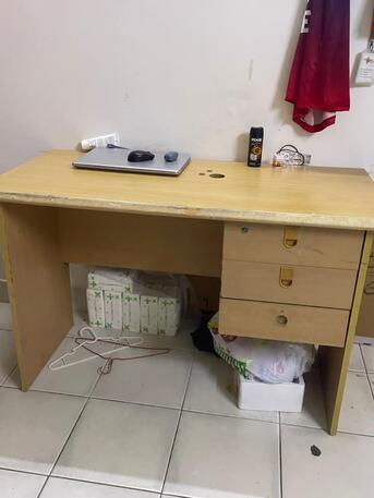 Umm Al Hassam, Household Items, BHD 100,  FAMILY LEAVING INDIA, SELLING ALL HOUSE HOLD ITEMS