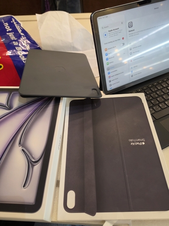 Dammam, Mobile Phones, SAR 2200,  IPad Air. M3