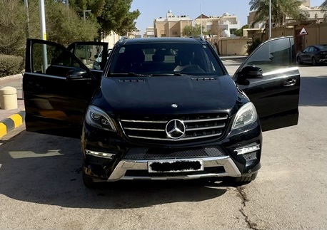 Riyadh, Vehicles, Cars & Trucks , SAR 44000,  Mercedes-Benz ML350,  2013,  Automatic,  199445 KM,  Best Reliable Family Car