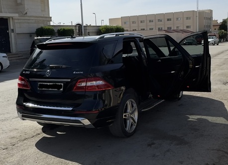 Riyadh, Vehicles, Cars & Trucks , SAR 44000,  Mercedes-Benz ML350,  2013,  Automatic,  199445 KM,  Best Reliable Family Car