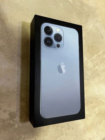Riyadh, Mobile Phones, SAR 2200,  Apple Iphone 13 Pro 256GB 10/10 Condition Battery Health 77% Without Any Scratches