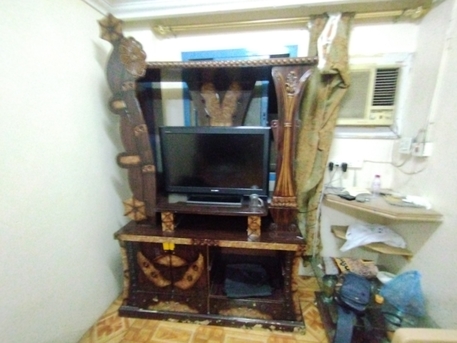 Jubail, Free Items, SAR 150,  TV And TV Table In Token Price