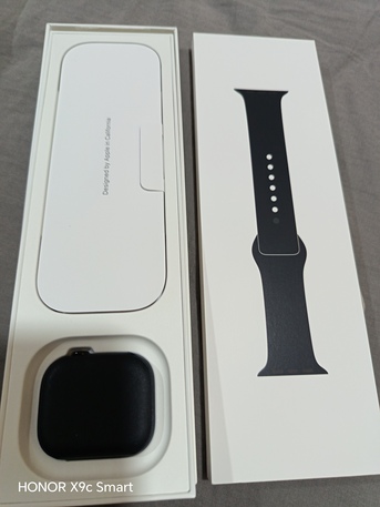 Riyadh, Electronics, SAR 800,  Apple Iwatch New, Not Used, Original Series 11