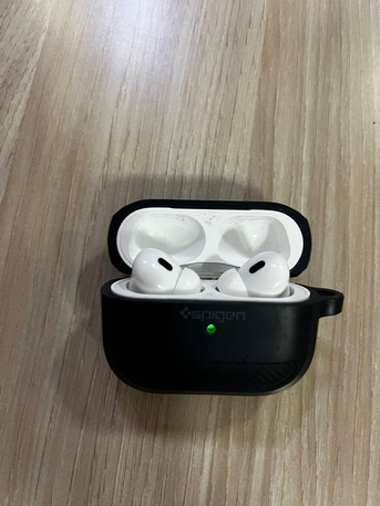 Riyadh, Mobile Phones, SAR 650,  Apple AirPods Pro (2nd Generation) For Sale