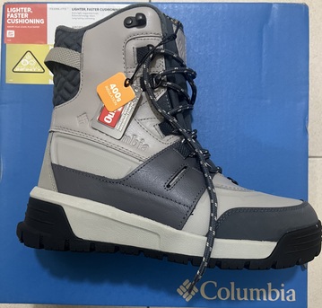 Riyadh, Clothing & Accessories, SAR 600,  Columbia Winter Ice Boot For Women New