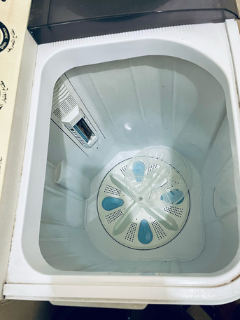 Riyadh, Appliances, SAR 290,  Twin Tub 8kg Washing Machine In Perfect Comdition