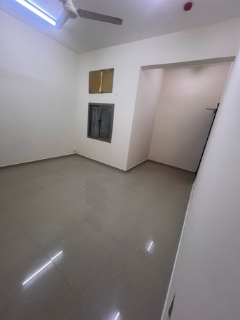 East Riffa, Apartments, Flats, Houses & Villas, BHD 125/year,  1 BR,  Studio Flat For Rent 125 With Ewa In Riffa Near Lulu Hupermarkt And IMC Hospitel