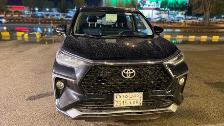 Riyadh, Vehicles, Cars & Trucks , SAR 56500,  TOYOTA VELOZ =,  2024,  Automatic,  25000 KM,  7 SEATER ORIGINAL CONDITION FREE OF ACCIDENT-3