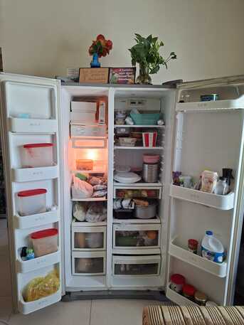 Salmaniya, Household Items, BHD 75,  450 Liter Strong & Reliable Fridge For Sale - LG Brand