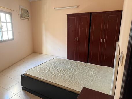 Salmaniya, Apartments, Flats, Houses & Villas, BHD 200/month,  2 BR,  2 BHK ,1 Bedroom,Hall ,kitchen, Furnished Apartment For Rent &ndash; Salmaniya BHD 200