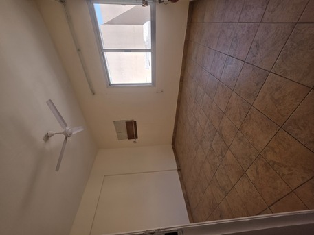 Umm Al Hassam, Apartments, Flats, Houses & Villas, BHD 190/month,  2 BR,  &2BATHROOM Hall Kitchen Without Electricity Balcony