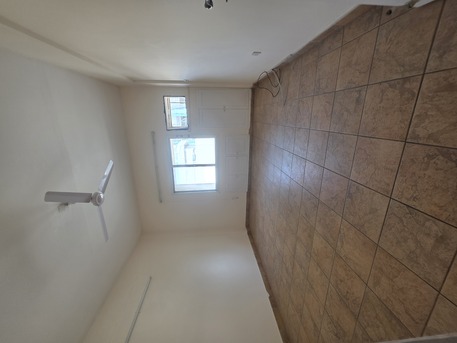 Umm Al Hassam, Apartments, Flats, Houses & Villas, BHD 190/month,  2 BR,  &2BATHROOM Hall Kitchen Without Electricity Balcony
