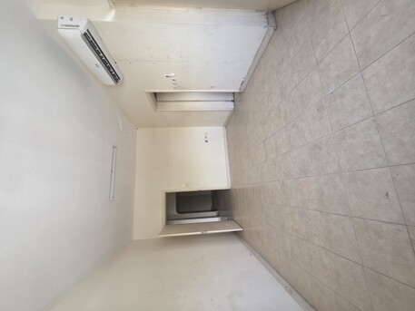 Umm Al Hassam, Apartments, Flats, Houses & Villas, BHD 275/month,  3 BR,  *2BATHROOM Hall Kitchen Without Electricity Balcony