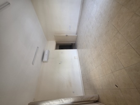 Umm Al Hassam, Apartments, Flats, Houses & Villas, BHD 275/month,  3 BR,  *2BATHROOM Hall Kitchen Without Electricity Balcony