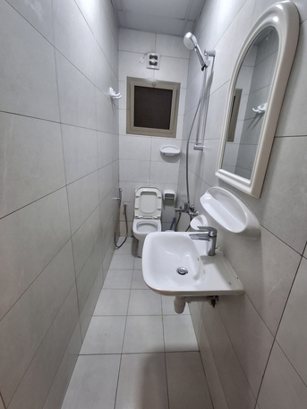 Hoora, Apartments, Flats, Houses & Villas, BHD 140/month,  1 BR,  Studio 140bd With Ewa Ac Near Tea House Hoora