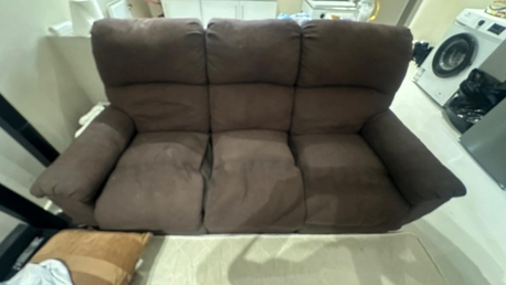 Riyadh, Furniture, SAR 120,  3 Seater 2 Sofa Set