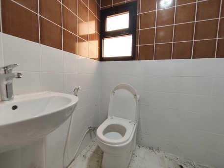 Zinj, Apartments, Flats, Houses & Villas, BHD 120/year,  1 BR,  Zinj:- Studio Flat On Rent With Unlimited Ewa..