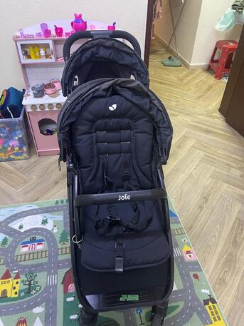Jubail, Household Items, SAR 600,  JOIE EVALITE DOUBLE TWIN STROLLER WITH METAL FRAME AND WHEEL LOCK FOR SALE