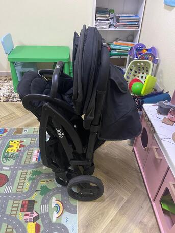 Jubail, Household Items, SAR 600,  JOIE EVALITE DOUBLE TWIN STROLLER WITH METAL FRAME AND WHEEL LOCK FOR SALE