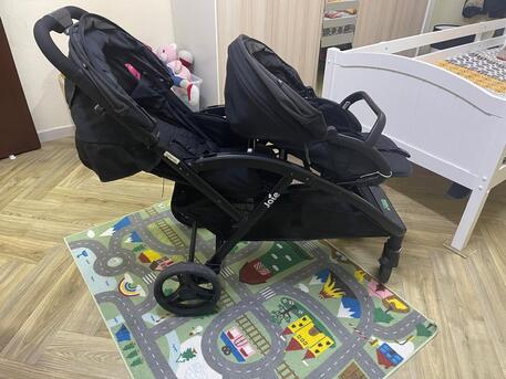 Jubail, Household Items, SAR 600,  JOIE EVALITE DOUBLE TWIN STROLLER WITH METAL FRAME AND WHEEL LOCK FOR SALE