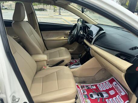Manama, Vehicles, Cars & Trucks , BHD 2650,  Toyota Yaris SE 1.5,  2015,  Automatic,  160000 KM,  Toyota -Yaris