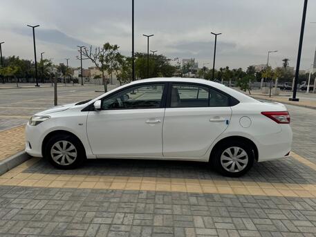 Manama, Vehicles, Cars & Trucks , BHD 2650,  Toyota Yaris SE 1.5,  2015,  Automatic,  160000 KM,  Toyota -Yaris