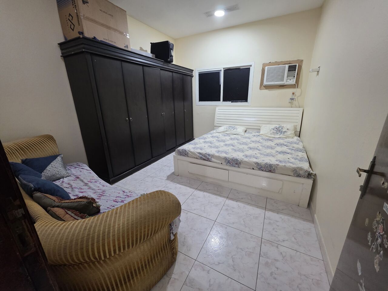 Jubail, Rooms for Rent, SAR 1300/month,  Furnished,  Furnished Room For Rent For 3 Month Minimum