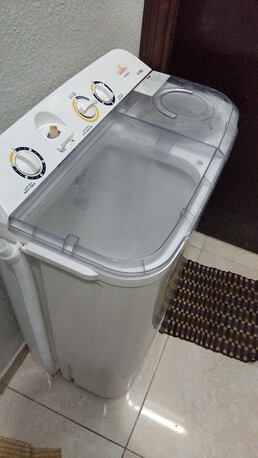 Rabigh, Household Items, SAR 220,  Manual Washing Machine In Good Condition.