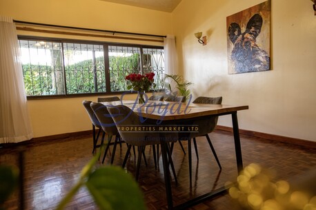 Nairobi, Apartments, Flats, Houses & Villas, KES 220000/month,  4 BR,  Kilimani &ndash; 4-Bedroom Corner Villa With Private Garden To Let
