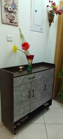 Al Malaz, Household Items, SAR 750,  Dell Flat Monitor 25", Kids Swing,3-Door Shoe Rack, Kitchen Table, Side Corner Table